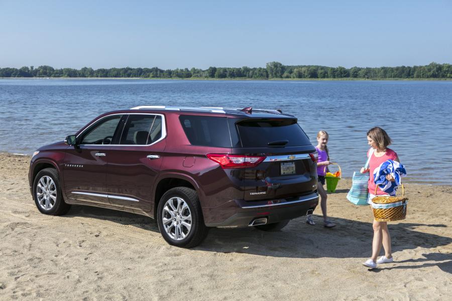  Chevrolet Traverse 2017 года  (фото 42 из 61)